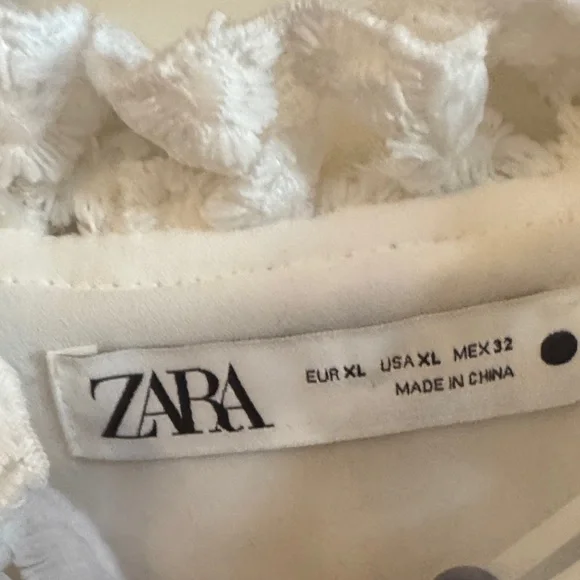 Zara White Floral Textured Babydoll Dress/Tunic - Size XL - Picture 6 of 10